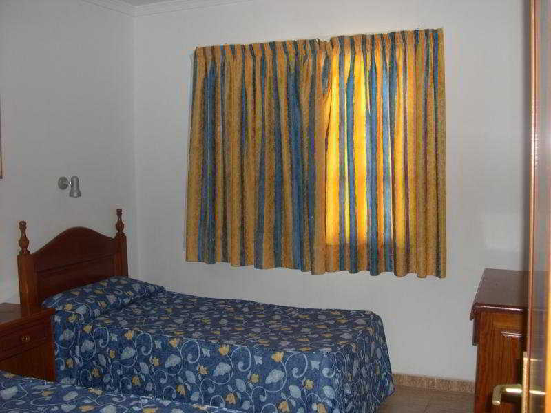 Rosamar Apart-hotel 2*